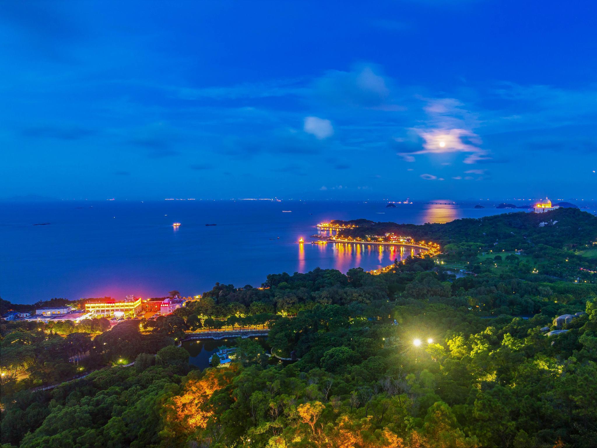 Longzhuda International Hotel